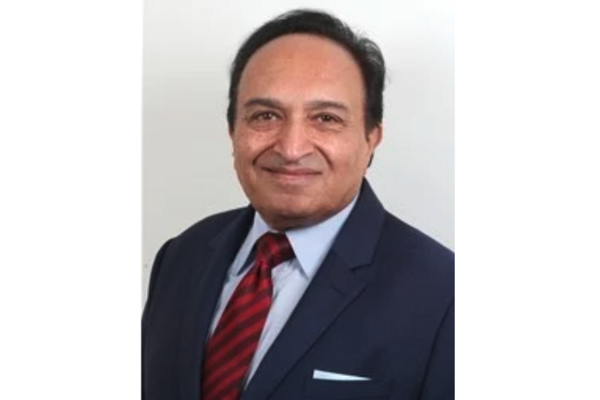 Cllr Raj Khiroya